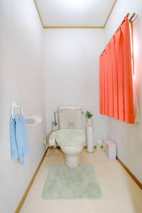 Apartament 鶴橋駅徒歩2分 トイレ浴室複数あり3階建て一軒家車庫付き Osaka Zewnętrze zdjęcie