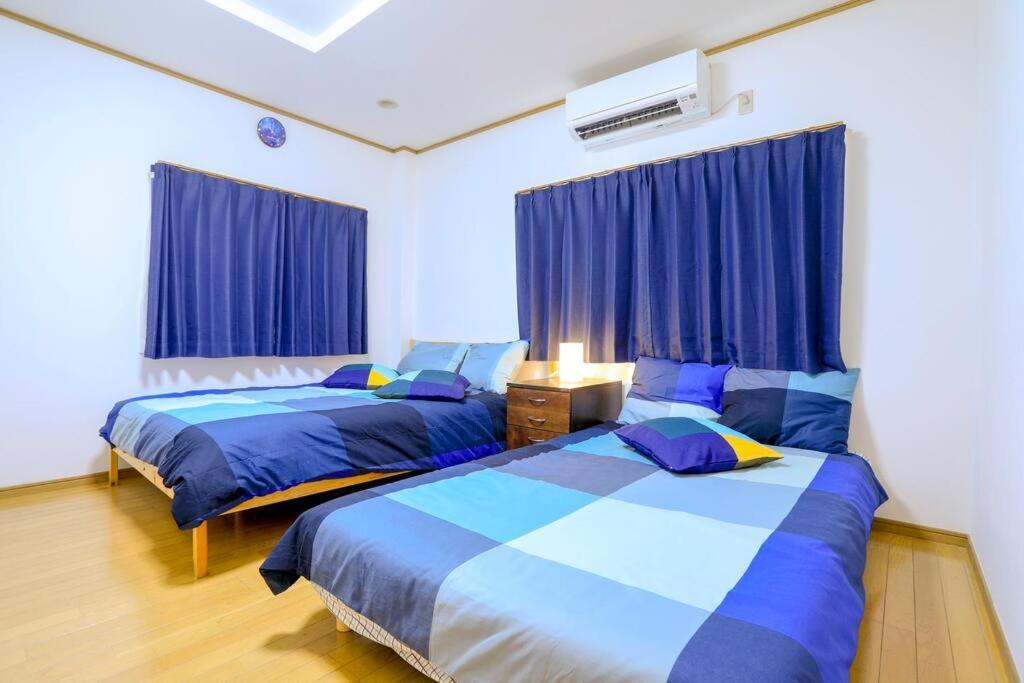Apartament 鶴橋駅徒歩2分 トイレ浴室複数あり3階建て一軒家車庫付き Osaka Zewnętrze zdjęcie